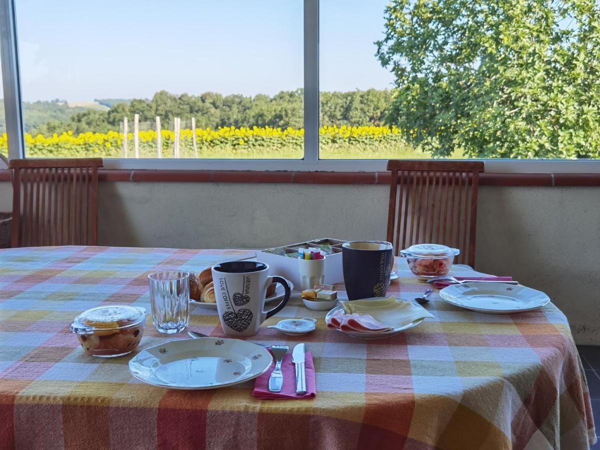 Les Hauts De Grazac, Chambres Et Tables D'Hotes Grazac  Buitenkant foto
