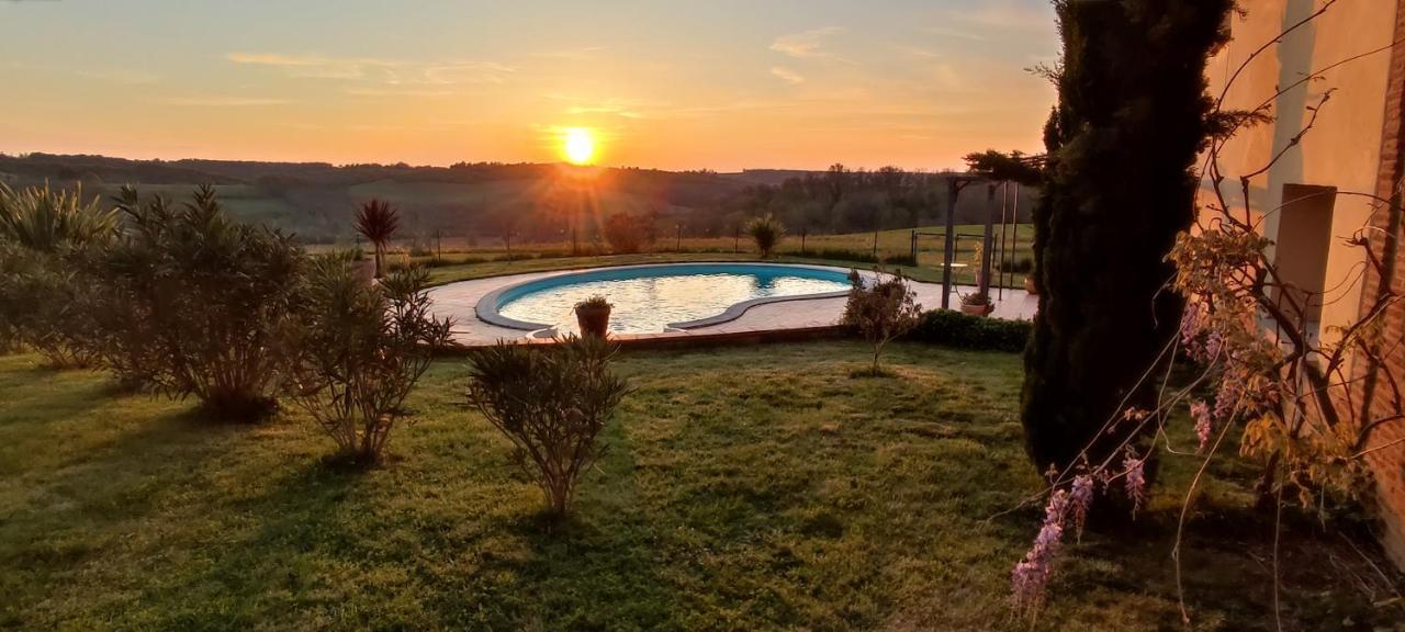 Les Hauts De Grazac, Chambres Et Tables D'Hotes Grazac  Buitenkant foto